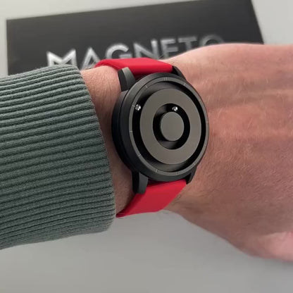 Magneto-Watch-Jupiter-Black-Silikon-Rot-Handgelenk-Video