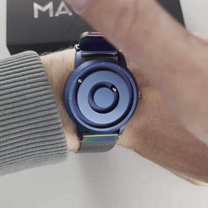 Magneto-Watch-Jupiter-Blue-Maschenarmband-Flip-Flop-Handgelenk-Video