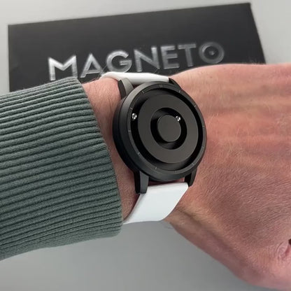  Magneto-Watch-Jupiter-Black-Silikon-Weiss-Handgelenk-Video