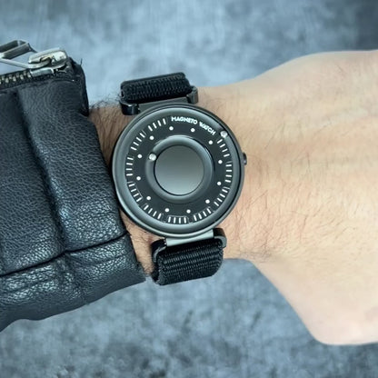Magneto-Watch-Primus-Black-Sport-Loop-Schwarz-Handgelenk-Video