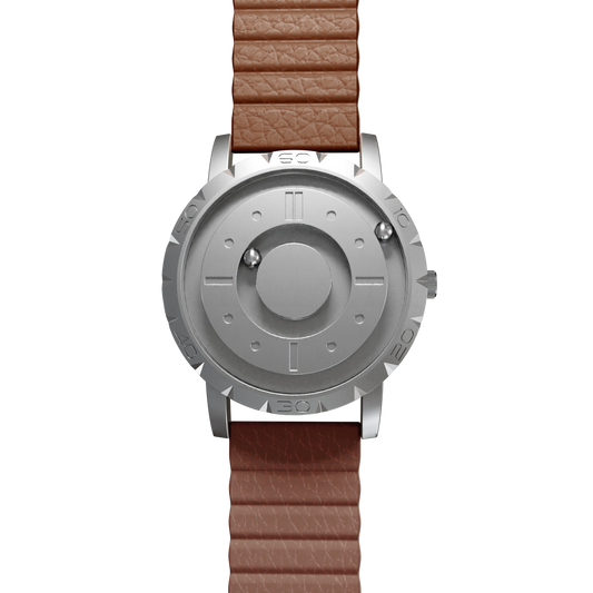    Magneto-Watch-Komet-Silver-Kunstleder-Magnetisch-Braun-Front