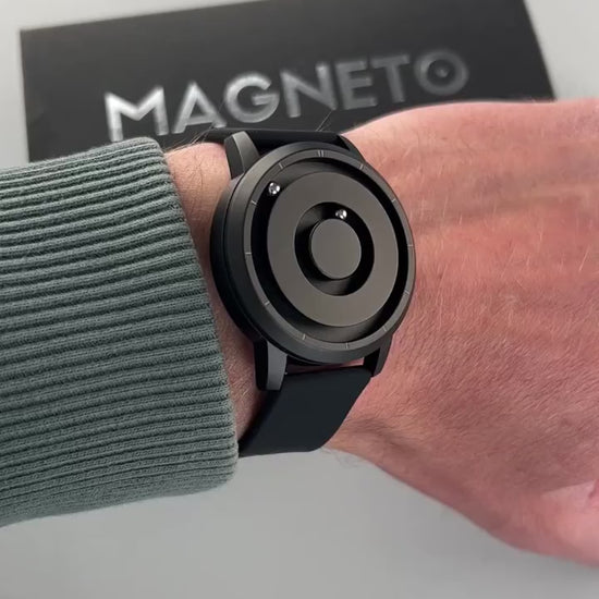 Magneto-Watch-Jupiter-Black-Silikon-Schwarz-Handgelenk-Video